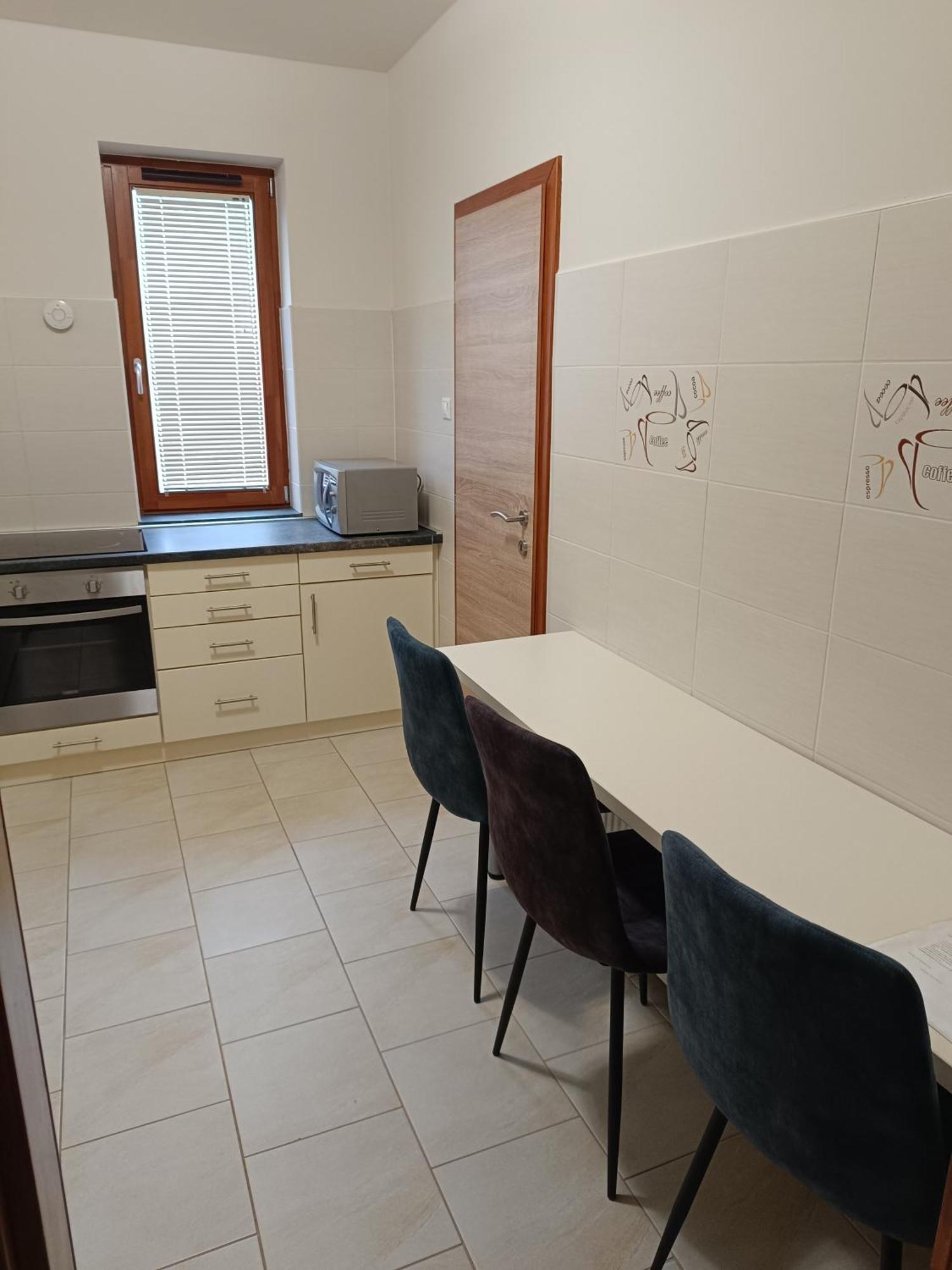 Thaly 5 Apartment Debrecen Ngoại thất bức ảnh